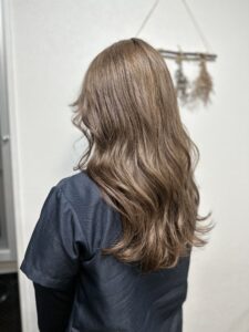 熊本市JIU【ジウ】（旧Hair salon Branch）２０２３年トレンドのベージュカラーってどんなカラー?