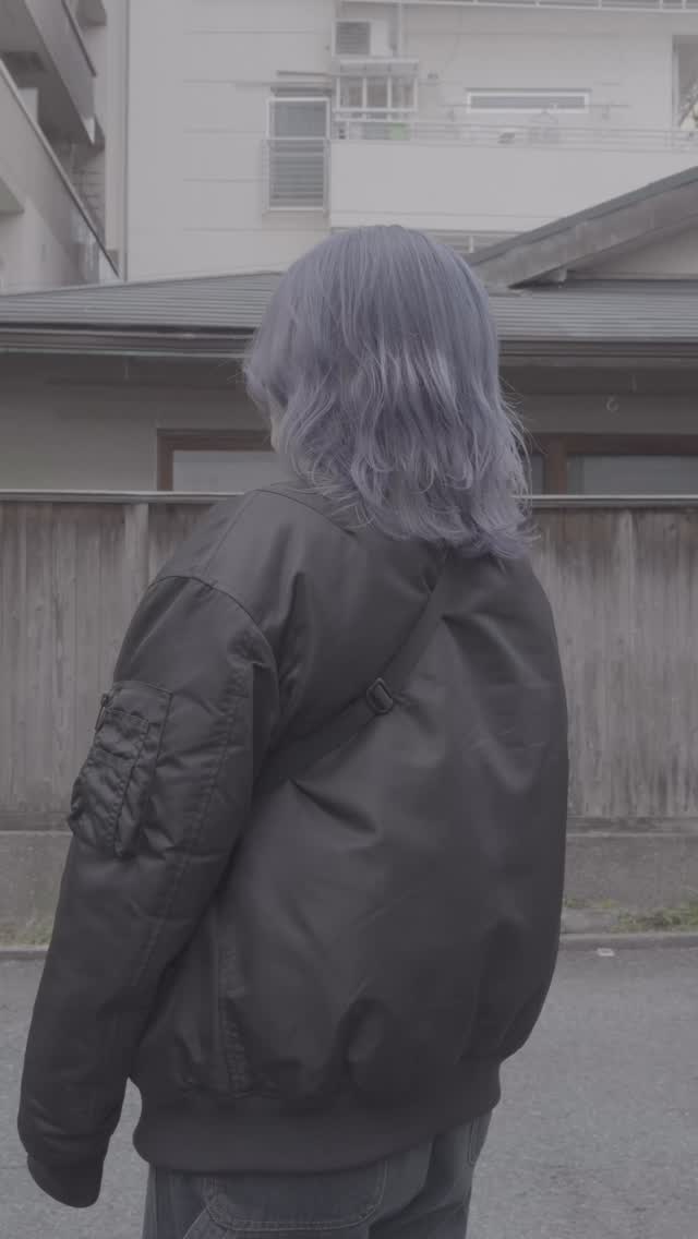 ダブルカラー✨は20時からでも予約可能‼️
「熊本、上通りの美容室JIUは24時まで営業」💇‍♀️

【店舗情報】JIU(ジウ)

●住所〒860-0845熊本県熊本市中央区上通町7-20 TAROビル

●公式LINE:https://lin.ee/rJuSMnU
　
　TEL　096-200-8460

●営業時間　10時～24時

●定休日　火曜日

Aujua（オージュア）ソムリエ在美容室
#ネイビーパープル
#韓国風
#美容室 
#熊本
#熊本市
#上通り
#上之裏通り